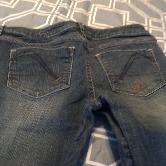 GUC Guess Jeans - Picture 7 of 8
